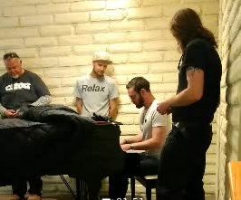 Jamming on the Piano